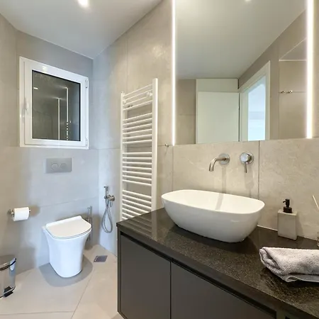 Luxury Sea View Retreat Διαμέρισμα *